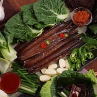 조조수산 로고