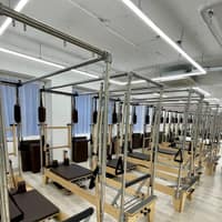 기구필라테스숲 부산대점 로고