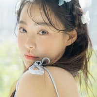 꼼마헤어&메이크업 로고
