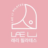 래리필라테스 로고
