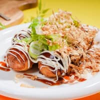 또르르타코야끼&명춘꽈배기 본점 로고